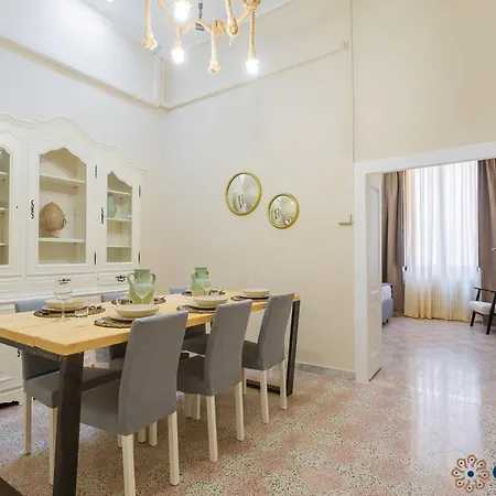 Le Antiche Mura By Apulia